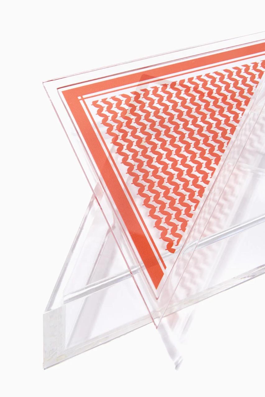 Red 7atta Triangle Box small