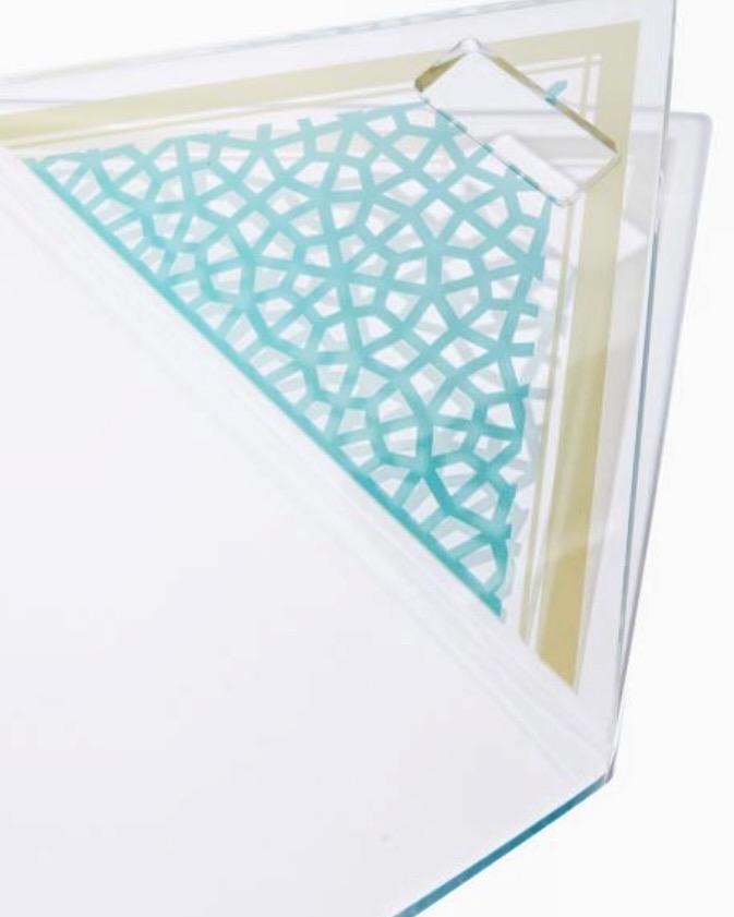 Ramadan pattern Triangle tray in blue & gold
